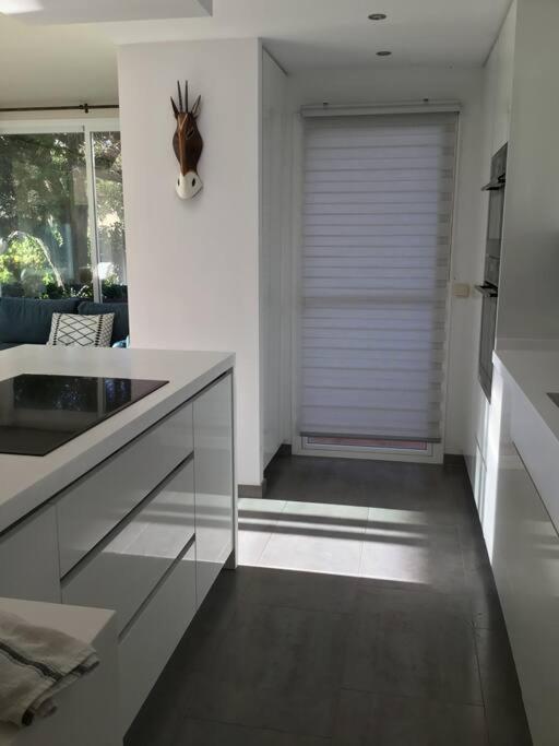 Alcazaba Blue Lagoon 3 Bedroom, Ground Floor Apartment Эстепона Экстерьер фото